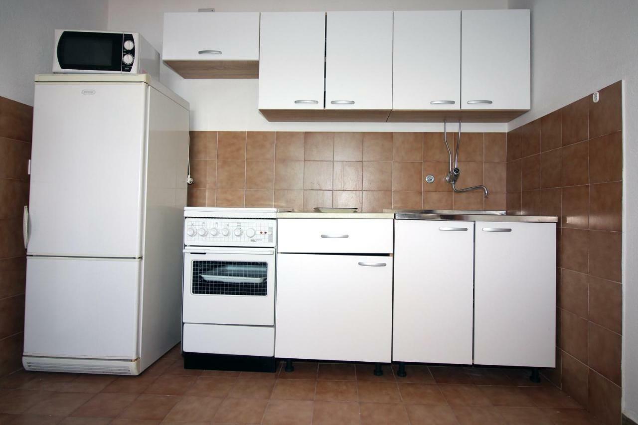 Guesthouse Mila Tisno Exterior foto